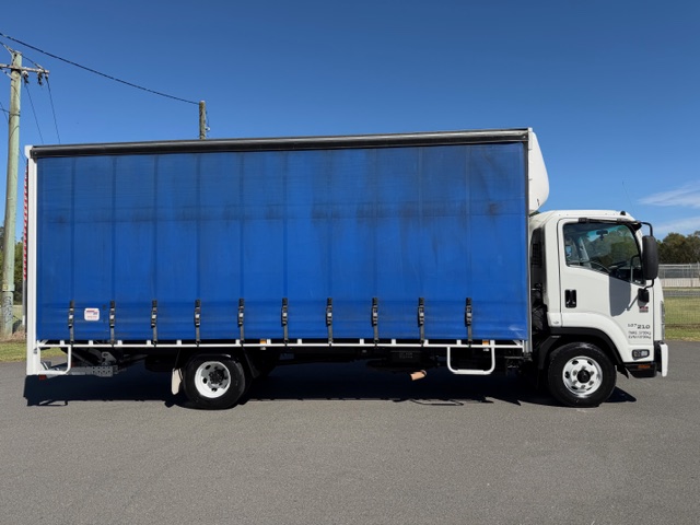 2019 FRR 10 Pallet Curtainsider image 2