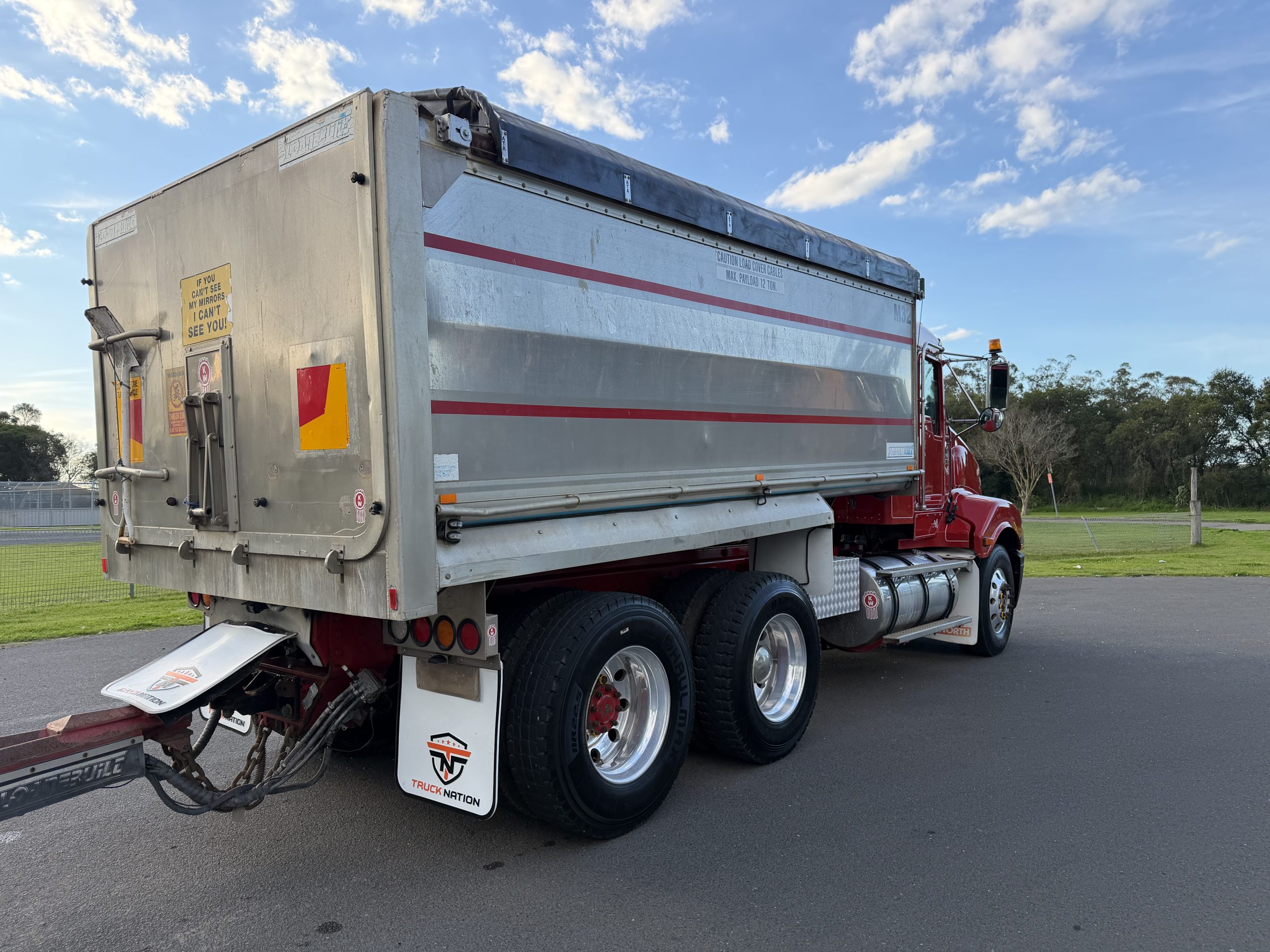 2009 Kenworth T403 Tipper And Dog image 3